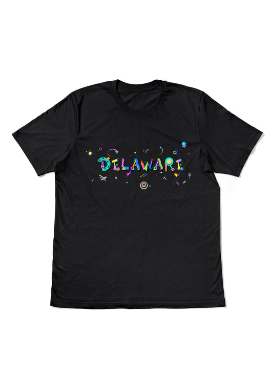 DELAWARE, printed colorful Memphis style font black flat tee