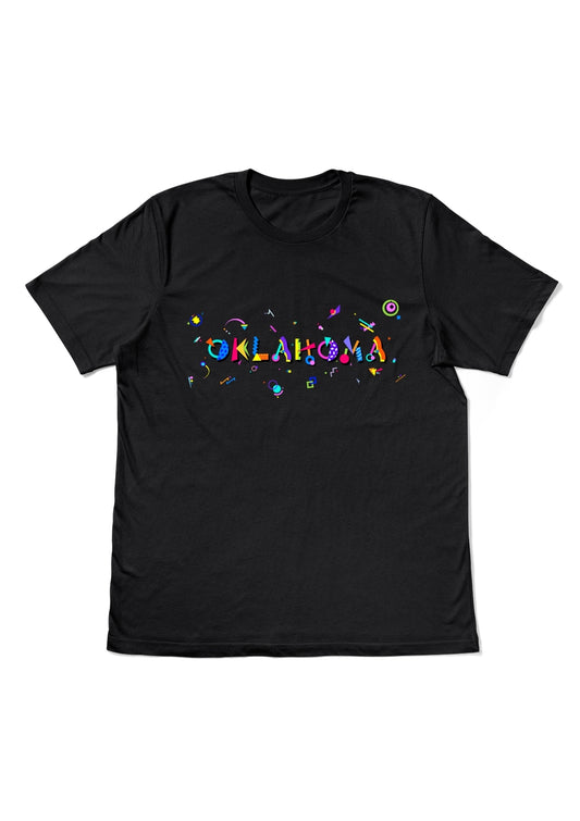 OKLAHOMA, printed colorful Memphis style font black flat tee