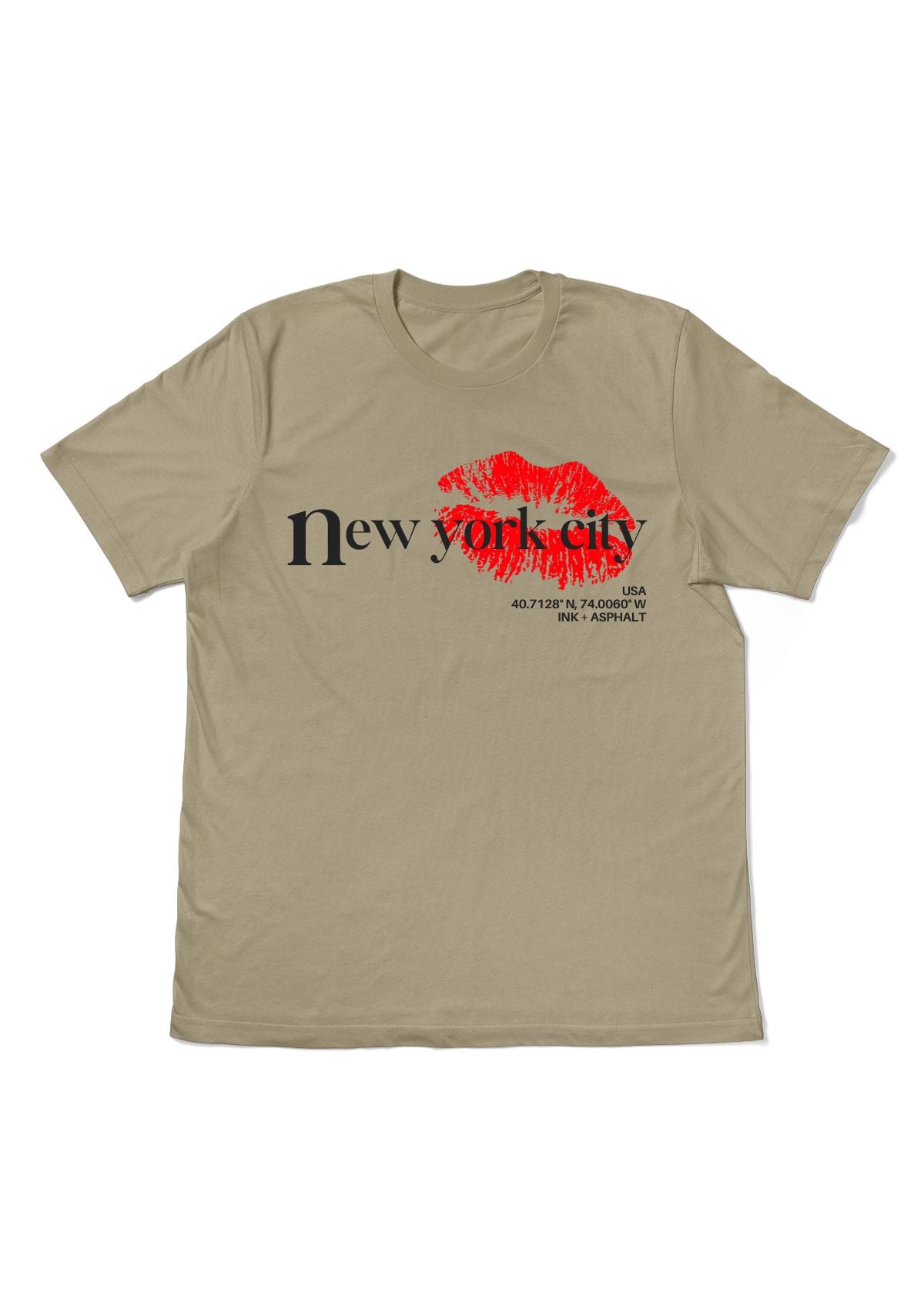 New York City Smooch™ Graphic T-Shirt | Coordinates Travel Tee